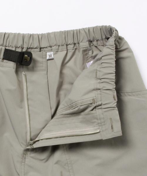 B:MING by BEAMS（ビーミングバイビームス）の「GRAMICCI / SHELL GEAR SHORTS（その他パンツ・メンズ・ブラック/シルバーグレー・SMALL/MEDIUM/LARGE）」の3枚目の写真