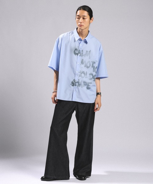 RAGEBLUE（レイジブルー）の「SPRAY LOGO LOOSE FIT SHIRTS/スプレーロゴルーズシルエットシャツ（シャツ/ブラウス・メンズ・サックスブルー/ホワイト/グレー・MEDIUM/LARGE）」の18枚目の写真