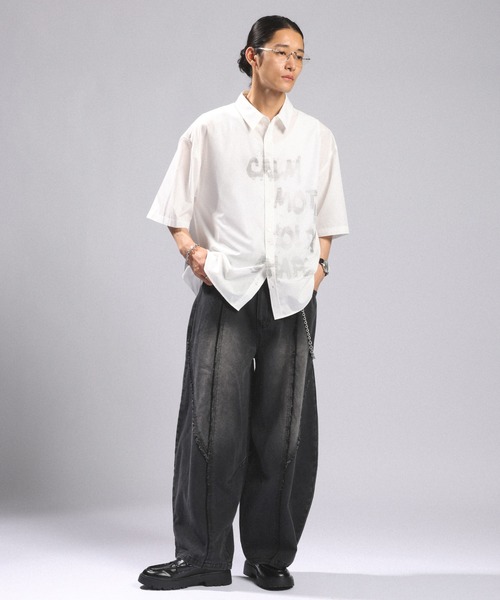 RAGEBLUE（レイジブルー）の「SPRAY LOGO LOOSE FIT SHIRTS/スプレーロゴルーズシルエットシャツ（シャツ/ブラウス・メンズ・サックスブルー/ホワイト/グレー・MEDIUM/LARGE）」の11枚目の写真