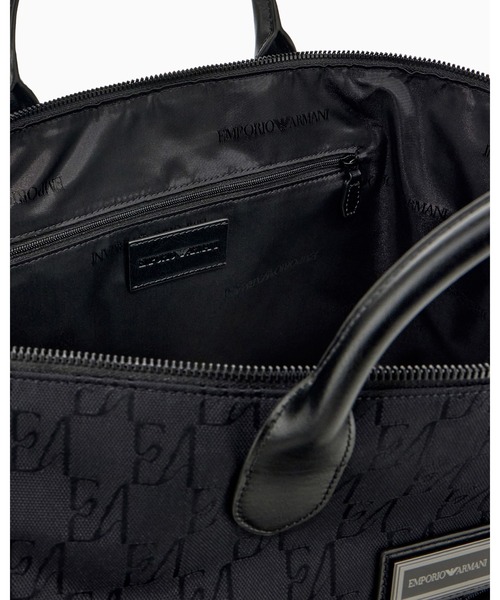 EMPORIO ARMANI（エンポリオアルマーニ）の「【エンポリオ アルマーニ】モノグラムエンボス フラップポケット トートバッグ（トートバッグ・メンズ・ブラック系・FREE）」の3枚目の写真
