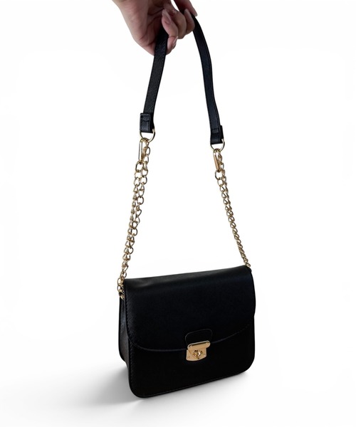 CHELSEA New York(チェルシーニューヨーク)の「デンバー2WAYショルダー(ショルダーバッグ・レディース・ワイン/ブラック/ダークブラウン/アイボリー・FREE)」の1枚目の写真
