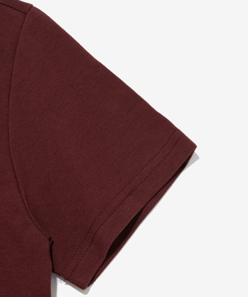 CARGOBROS FOR WOMAN(カーゴブロスフォーウィメン)の「サムシングベター 85 グラフィックウーマン 半袖Tシャツ (ワイン)(Tシャツ/カットソー・レディース・その他・MEDIUM/SMALL)」の4枚目の写真