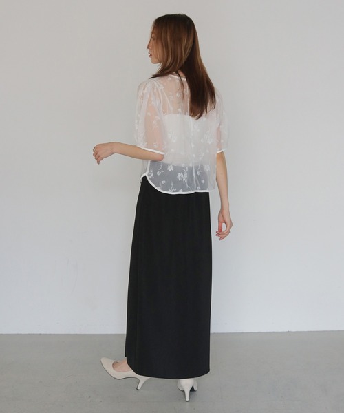 CLEIO(クレイオ)の「【CLEIO】フロッキーシアーブラウス FLOCKY SHEER BLOUSE(カーディガン/ボレロ・レディース・オフホワイト/グレー/ブラック・FREE)」の16枚目の写真