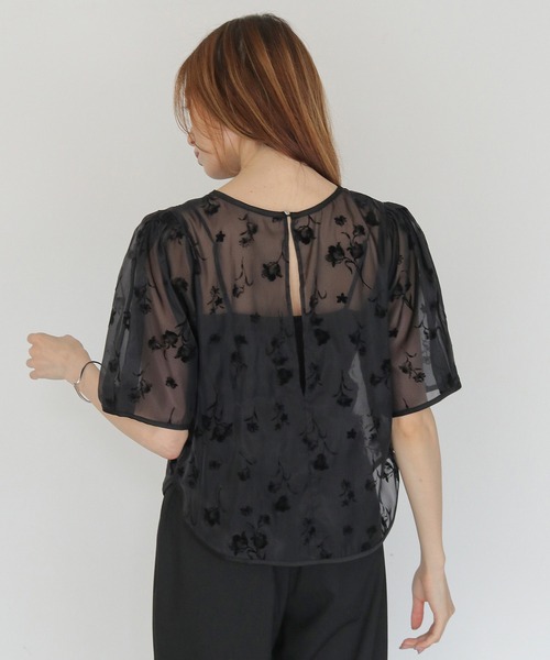 CLEIO(クレイオ)の「【CLEIO】フロッキーシアーブラウス FLOCKY SHEER BLOUSE(カーディガン/ボレロ・レディース・オフホワイト/グレー/ブラック・FREE)」の20枚目の写真