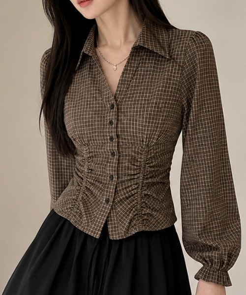 Achic(アシック)の「チェック柄シャーリングショートシャツ(シャツ/ブラウス・レディース・ブラック/テラコッタ/ブラウン系その他/ブラウン・M)」の14枚目の写真