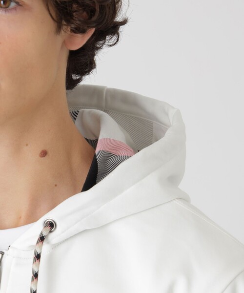 BLACK LABEL CRESTBRIDGE(ブラックレーベル・クレストブリッジ)の「クレストブリッジチェックコンビバックパイルパーカー(パーカー・メンズ・オフホワイト/ライトグレー/ベージュ系その他3/ブラック・XL/L/M)」の9枚目の写真