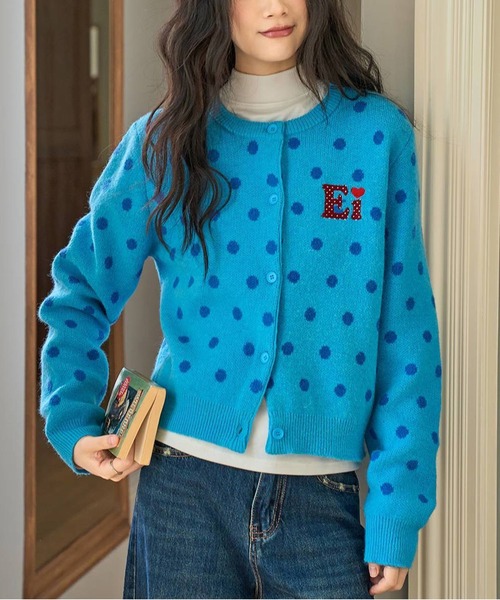 AsheKsha（アシクシャ）の「水玉柄ロゴ刺繍ニットカーディガン ショート丈 レディーストップス（カーディガン/ボレロ・レディース・ブルー・S/M）」の13枚目の写真