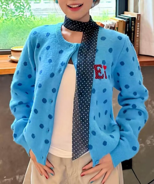 AsheKsha（アシクシャ）の「水玉柄ロゴ刺繍ニットカーディガン ショート丈 レディーストップス（カーディガン/ボレロ・レディース・ブルー・S/M）」の19枚目の写真
