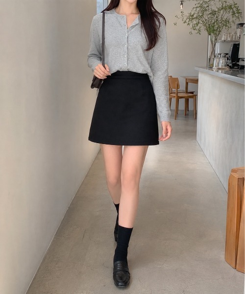 Mku Ekta(ムクエクタ)の「タイトミニスカート(スカート・レディース・ブラック/アイボリー・S/L/M)」の4枚目の写真