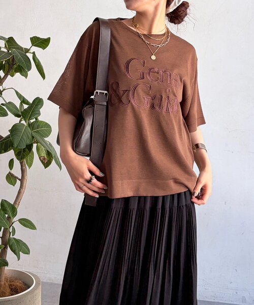 un dix cors（アンディコール）の「刺繍ロゴニットプルオーバー（ニット/セーター・レディース・ブラウン/ブラック/レッド・FREE）」の13枚目の写真