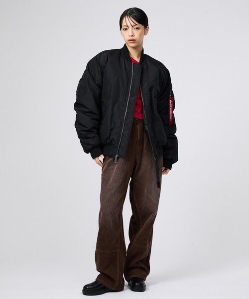 Alpha Industries(アルファインダストリーズ)の「【ALPHA / アルファ】MA-1 RELAXED FIT FLIGHT JACKET / オックスフォード リラックスフィット フライトジャケット / ユニセックス(ブルゾン・メンズ・カーキ/ブラック・XL/L/M)」の7枚目の写真