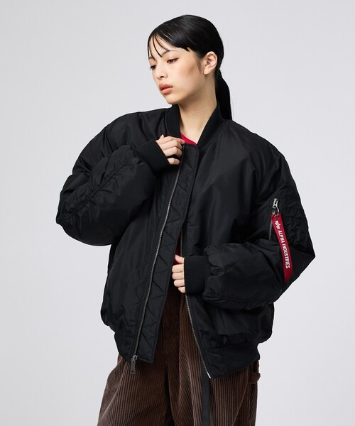 Alpha Industries(アルファインダストリーズ)の「【ALPHA / アルファ】MA-1 RELAXED FIT FLIGHT JACKET / オックスフォード リラックスフィット フライトジャケット / ユニセックス(ブルゾン・メンズ・カーキ/ブラック・XL/L/M)」の8枚目の写真