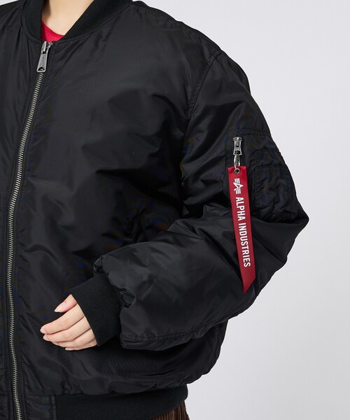 Alpha Industries(アルファインダストリーズ)の「【ALPHA / アルファ】MA-1 RELAXED FIT FLIGHT JACKET / オックスフォード リラックスフィット フライトジャケット / ユニセックス(ブルゾン・メンズ・カーキ/ブラック・XL/L/M)」の13枚目の写真