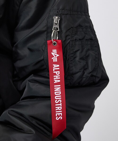 Alpha Industries(アルファインダストリーズ)の「【ALPHA / アルファ】MA-1 RELAXED FIT FLIGHT JACKET / オックスフォード リラックスフィット フライトジャケット / ユニセックス(ブルゾン・メンズ・カーキ/ブラック・XL/L/M)」の14枚目の写真