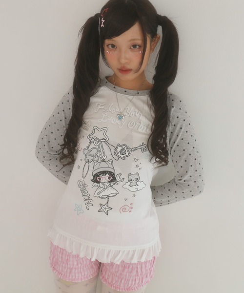 SPINNS(スピンズ)の「長袖ラグランカットソー/ドット/フリル/ガールイラスト/ドリームコア(Tシャツ/カットソー・レディース・オフホワイト/チャコール・ONESIZE)」の3枚目の写真