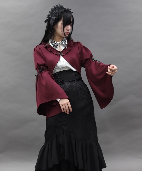 NIBBLE POISON(ニブルポイズン)の「フレアスリーブボレロJK(ベスト・レディース・ブラック/ワイン・MEDIUM)」の16枚目の写真
