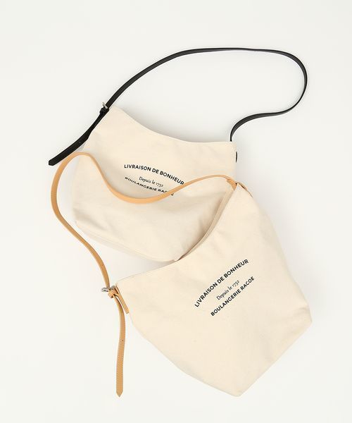 VIS（ビス）の「ロゴプリントキャンバスショルダーバッグ（トートバッグ・レディース・ベージュ/ブラック・FREE）」の7枚目の写真