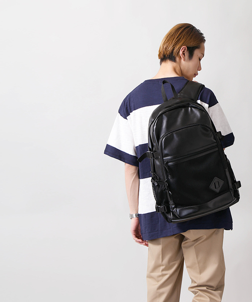 WEGO（ウィゴー）の「WEGO/フェイクレザースクールビッグリュック（バックパック/リュック・メンズ・ブラック/サックスブルー/ライトピンク/ホワイト・FREE）」の8枚目の写真