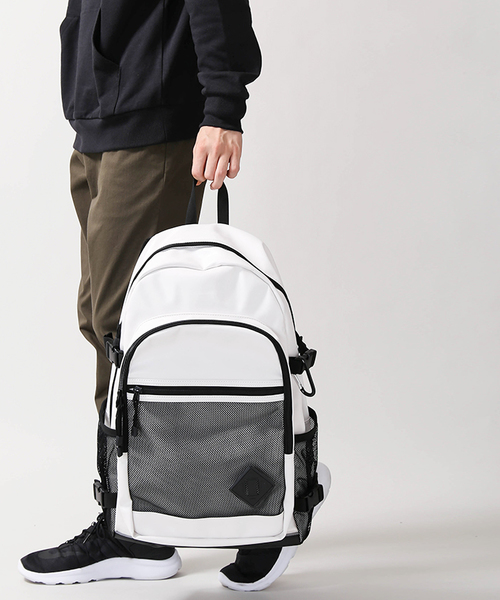 WEGO（ウィゴー）の「WEGO/フェイクレザースクールビッグリュック（バックパック/リュック・メンズ・ブラック/サックスブルー/ライトピンク/ホワイト・FREE）」の7枚目の写真