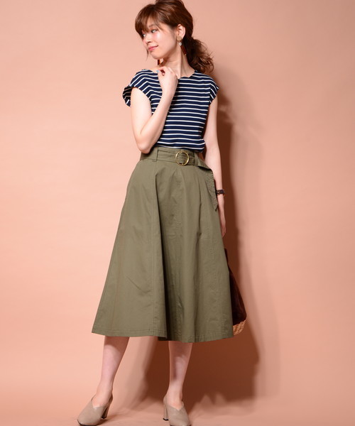 natural couture(ナチュラルクチュール)の「ベルト付きチノスカート(スカート・レディース・オレンジ/カーキ/ベージュ/パープル・FREE)」の8枚目の写真