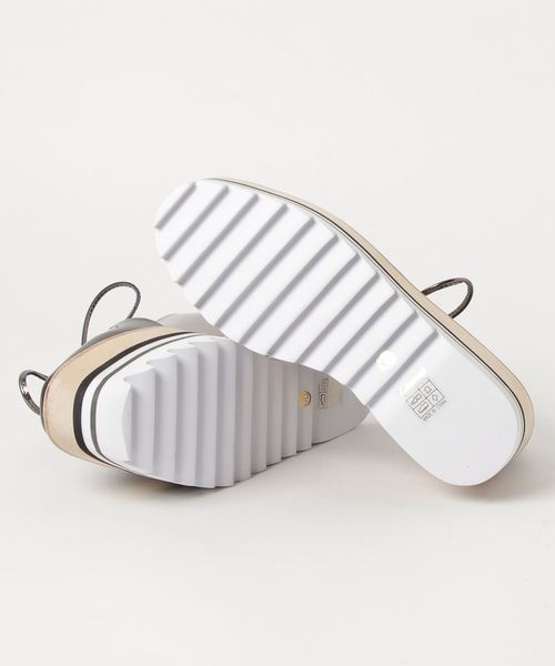 Jeffrey Campbell（ジェフリーキャンベル）の「厚底レースアップシューズ（その他シューズ・レディース・ホワイト×シルバー/ブラック×シルバー・36/37/38/39/35）」の4枚目の写真