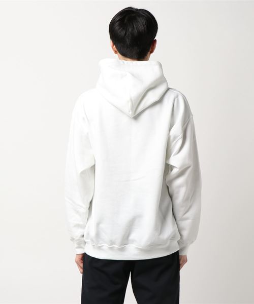 GILDAN（ギルダン）の「glow of sunset/グローオブサンセット ギルダン8オンスヘビーブレンドプルパーカー（パーカー・メンズ・ネイビー/パープル/イエロー/オレンジ/グリーン/ホワイト/チャコールグレー/ライトグレー/ブラック/ピンク/レッド/カーキ/ライトブルー/ロイヤルブルー/エメラルド/ピンク系その他・L/LARGE/M/MEDIUM/SMALL）」の17枚目の写真