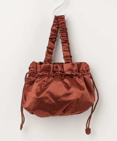 Casselini（キャセリーニ）の「サテン巾着BAG（ショルダーバッグ・レディース・ブラック/ブラウン/オリーブ/ピンク/アイボリー・FREE）」の6枚目の写真
