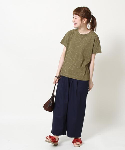 coen(コーエン)の「ネップクルーネックTシャツ(Tシャツ/カットソー・レディース・ホワイト/ブラック/オフホワイト/オリーブ・MEDIUM/LARGE)」の12枚目の写真