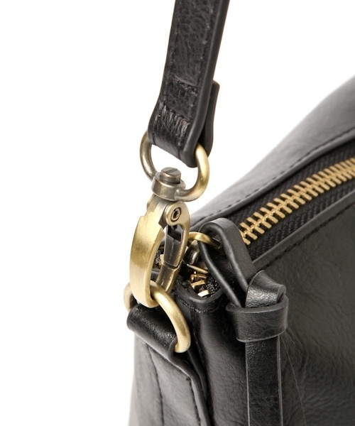 niko and...（ニコアンド）の「オリジナルロゴトリオショルダーバッグ（ショルダーバッグ・レディース・ブラック/レッド・FREE）」の9枚目の写真