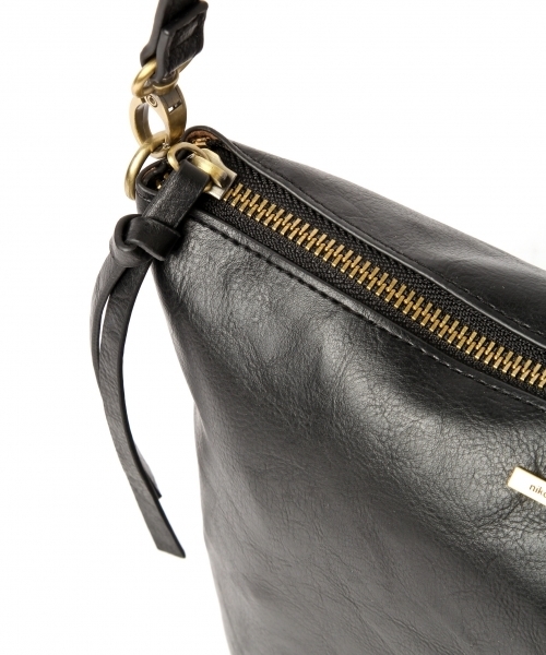 niko and...（ニコアンド）の「オリジナルロゴトリオショルダーバッグ（ショルダーバッグ・レディース・ブラック/レッド・FREE）」の11枚目の写真