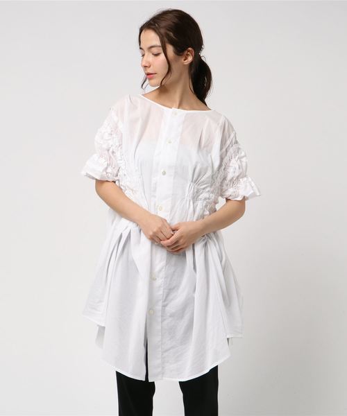 ZUCCa - 【新品未使用】ZUCCA  チュニック　白 ZUCCa（ズッカ）の「タックローン（チュニック）」 - WEAR