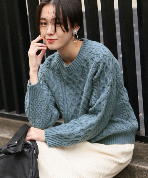 LOWRYS FARM（ローリーズファーム）の「３Ｇケーブルプルオーバー　805091（ニット/セーター・レディース・ベージュ/パープル/ブルー/ブラウン/オフホワイト・MEDIUM/LARGE）」の5枚目の写真