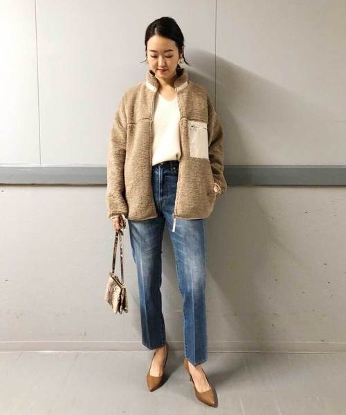 DouDou(ドゥドゥ)の「ボアブルゾン(その他アウター・レディース・ベージュ/オフホワイト・FREE)」の7枚目の写真