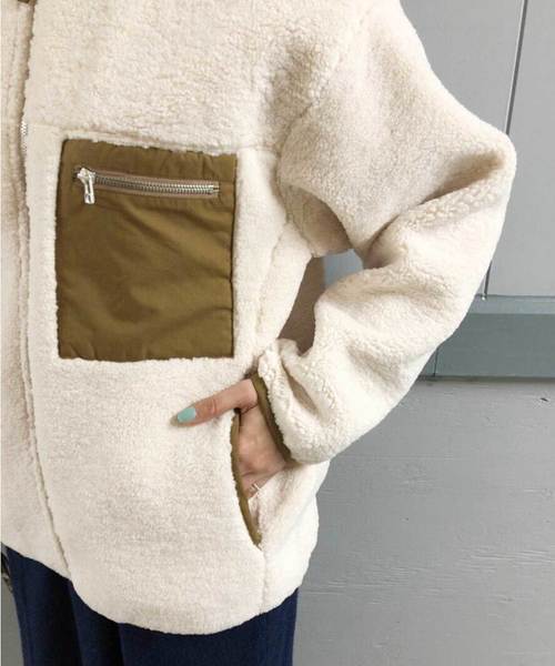 DouDou(ドゥドゥ)の「ボアブルゾン(その他アウター・レディース・ベージュ/オフホワイト・FREE)」の6枚目の写真