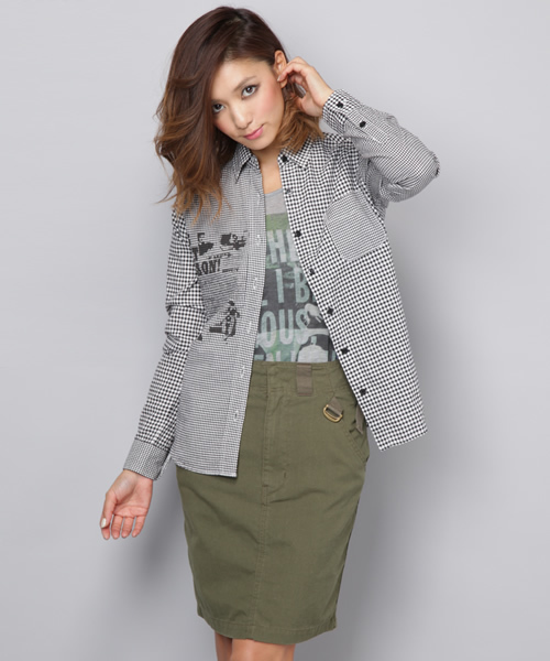 HYSTERIC GLAMOUR(ヒステリックグラマー)の「DAM/THE BEAT GOES ON! pt 長袖ワークSH(シャツ/ブラウス・レディース・グリーン系その他/ネイビー/ブラック系その他・FREE)」の2枚目の写真