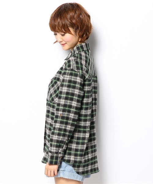 WEGO(ウィゴー)の「WEGO/チェックネルBIGシャツ(シャツ/ブラウス・レディース・ブラック/グリーン/ネイビー/イエロー/レッド/ブラウン・MEDIUM)」の8枚目の写真