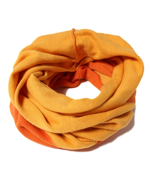 WHO'S WHO gallery（フーズフーギャラリー）の「コットンカシミヤ配色スヌード（ストール/ショール・メンズ・ブラック/グレー/オレンジ/ワインレッド/ダークブルー/その他・FREE）」の2枚目の写真