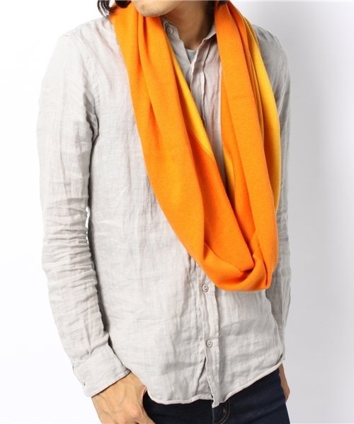 WHO'S WHO gallery（フーズフーギャラリー）の「コットンカシミヤ配色スヌード（ストール/ショール・メンズ・ブラック/グレー/オレンジ/ワインレッド/ダークブルー/その他・FREE）」の7枚目の写真