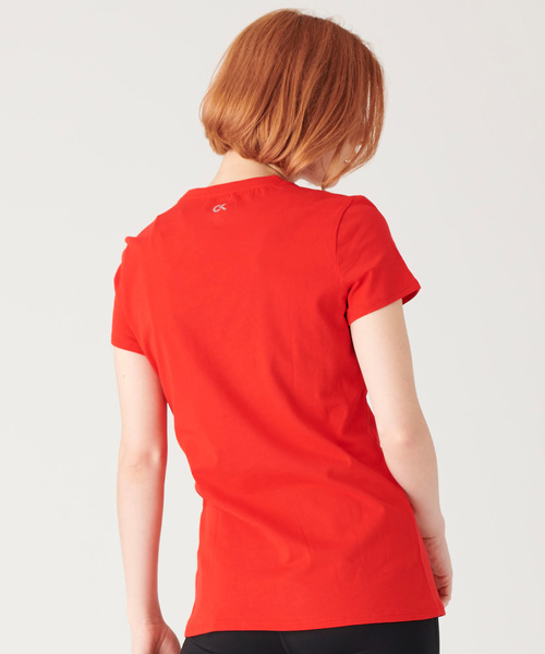 Calvin Klein(カルバン・クライン)の「ビルボード ロゴ T シャツ(Tシャツ/カットソー・レディース・ホワイト/ブラック/その他/ブラック×ホワイト/ベビーピンク/ネイビー・S/M/L/XS)」の8枚目の写真