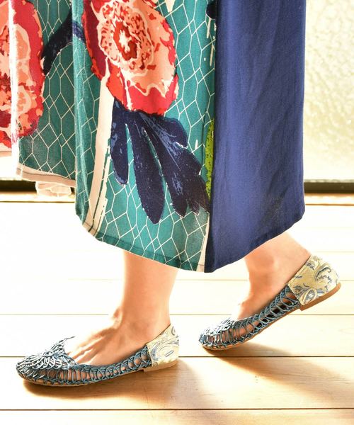 チャイハネ（チャイハネ）の「【チャイハネ】フラワーコードパンプス（パンプス・レディース・ホワイト/ブラック/レッド/ブルー・M/L）」の4枚目の写真