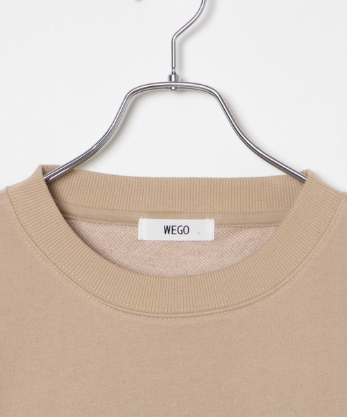 WEGO（ウィゴー）の「WEGO/アソートカラーロゴプルオーバースウェット（スウェット・レディース・ベージュ/ブルー・LARGE/SMALL/MEDIUM）」の4枚目の写真