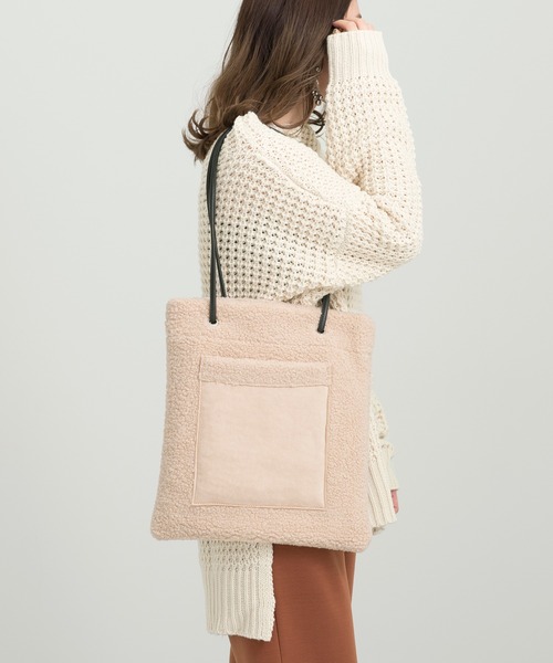 Ambre Neige（アンブルネージュ）の「リバーシブルボアトートバック／【WEB/EC限定商品】（トートバッグ・レディース・ブラック/オレンジ/アイボリー・FREE）」の14枚目の写真