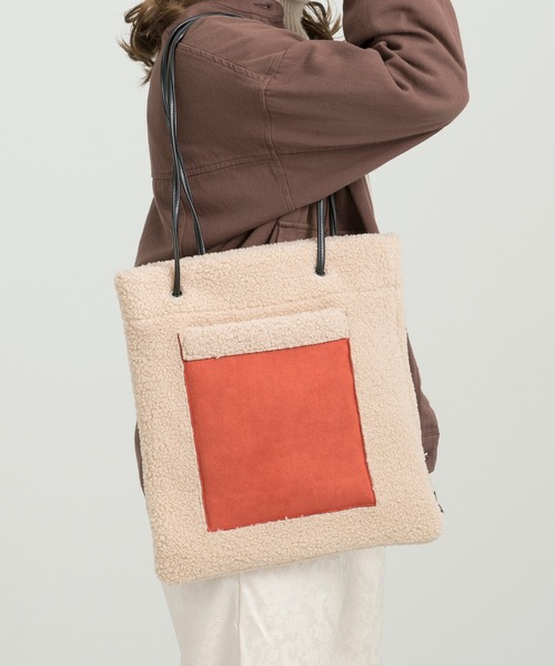 Ambre Neige（アンブルネージュ）の「リバーシブルボアトートバック／【WEB/EC限定商品】（トートバッグ・レディース・ブラック/オレンジ/アイボリー・FREE）」の18枚目の写真