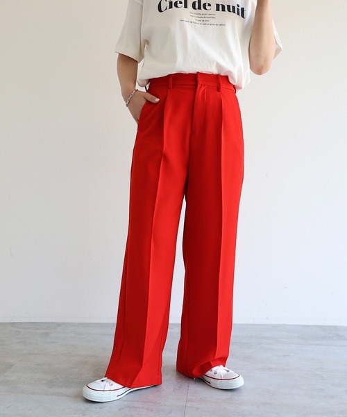 andme(アンドミー)の「とろみ素材タックワイドパンツ(スラックス・レディース・ブラック/ブラウン/ピンク/イエロー/グリーン/ダークベージュ/ダークグリーン/ネイビー/テラコッタ/アイボリー/レッド/ケリーグリーン/ローズ・M/L)」の12枚目の写真