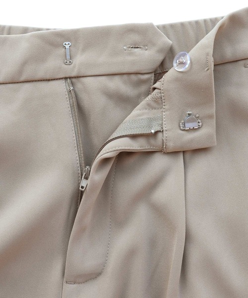 andme(アンドミー)の「とろみ素材タックワイドパンツ(スラックス・レディース・ブラック/ブラウン/ピンク/イエロー/グリーン/ダークベージュ/ダークグリーン/ネイビー/テラコッタ/アイボリー/レッド/ケリーグリーン/ローズ・M/L)」の22枚目の写真