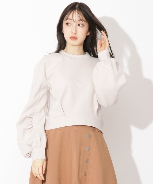 トップス Tシャツ カットソー裏毛デコルテあき袖ボリュームプルオーバー Tシャツ カットソー Redyazel レディアゼル のファッション