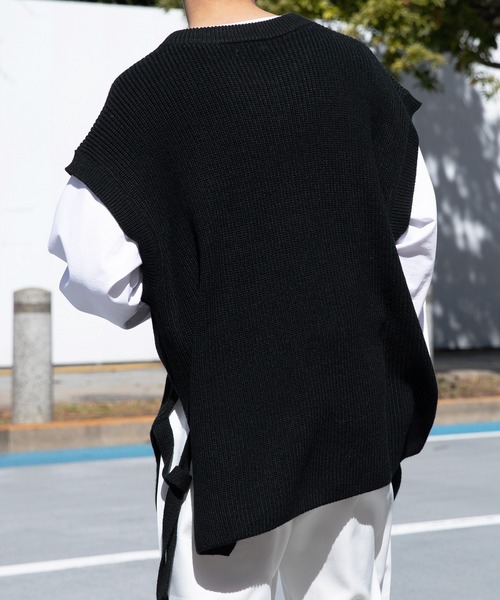 Adoon plain（アドーンプレーン）の「【Adoon plain】サイドムスビニットベスト（ベスト・メンズ・アイボリー/ブラック/オレンジ・MEDIUM/LARGE）」の17枚目の写真