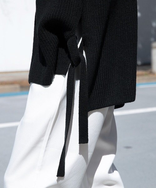 Adoon plain（アドーンプレーン）の「【Adoon plain】サイドムスビニットベスト（ベスト・メンズ・アイボリー/ブラック/オレンジ・MEDIUM/LARGE）」の11枚目の写真