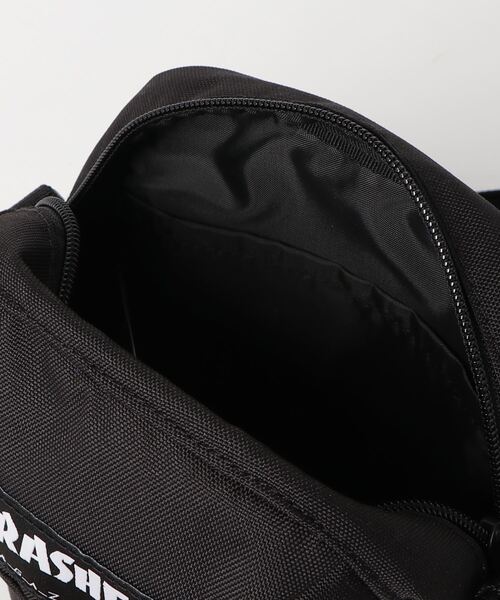 THRASHER(スラッシャー)の「THRASHER/スラッシャー Mini Shoulder Tate ロゴ ウエストポーチ/ショルダーバッグ(ボディバッグ/ウエストポーチ・メンズ・ブラック×ホワイト/ブラック×ブラック/グレー・ONE SIZE)」の6枚目の写真