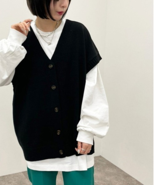 apres jour mignon(アプレジュールミニョン)の「ボタン開きニットベスト【ZOZOTOWN限定アイテム】(ベスト・レディース・モカ/ブラック/アイボリー・フリー/X-LARGE)」の2枚目の写真